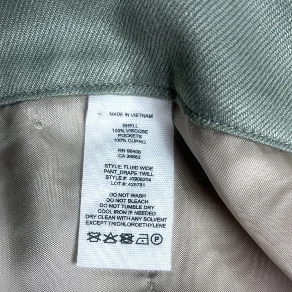 Theory Fluid Wide Pant - Picture 6 of 10